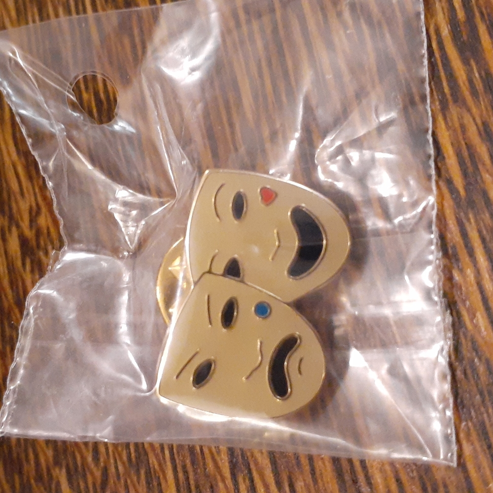 - BURBERRY TRAGEDY NWT THEATER  COMEDY MASK AUTHENTIC